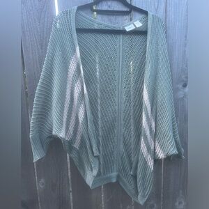 Women’s knitted Cardigan